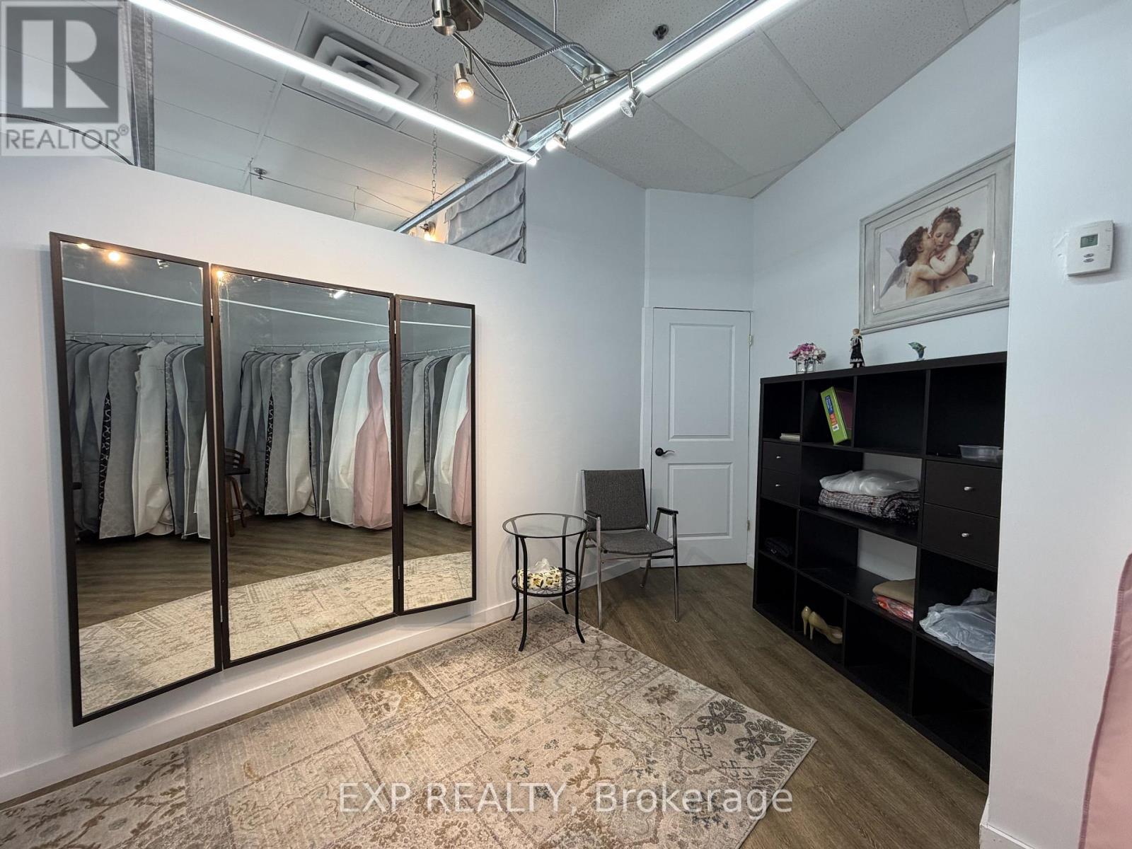 11 - 384 Yonge Street, Barrie, Ontario  L4N 4C8 - Photo 10 - S13455542