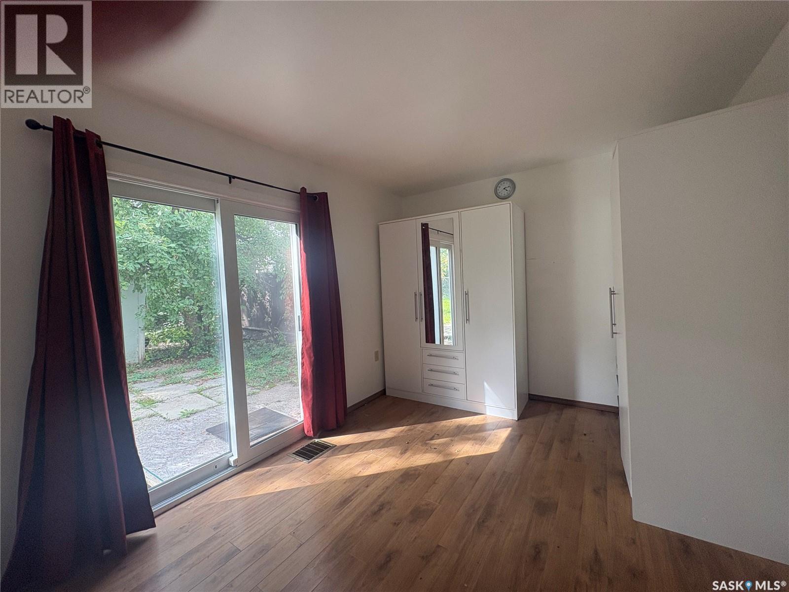 1246 Queen Street, Regina, Saskatchewan  S4T 4B4 - Photo 10 - SK048938