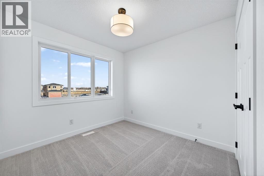 46 Prince Drive SE