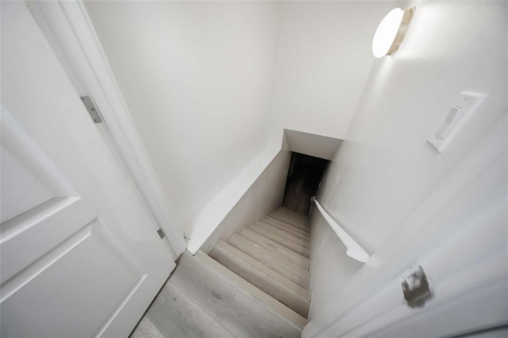 6 Tedham Court, Winnipeg, Manitoba  R3Y 1N3 - Photo 28 - 202623606