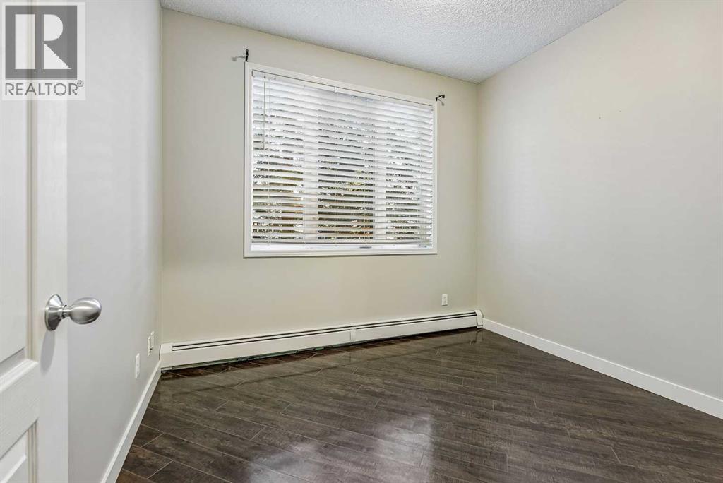 102, 108 Edgeridge Terrace Nw, Calgary, Alberta  T3A 6C4 - Photo 9 - A2345389
