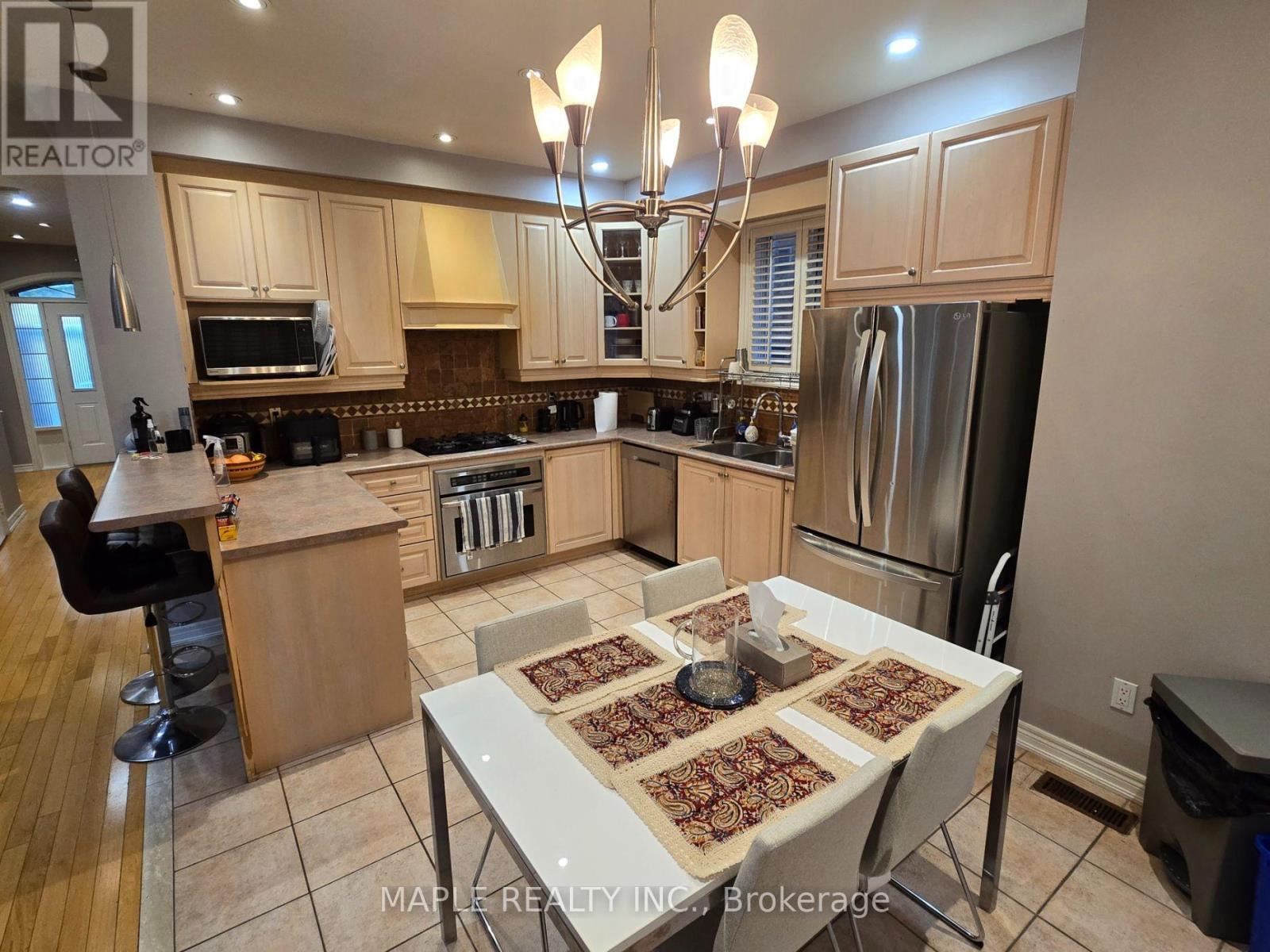 71 Thicket Trail N, Vaughan, Ontario  L4H 1Y1 - Photo 16 - N13806798