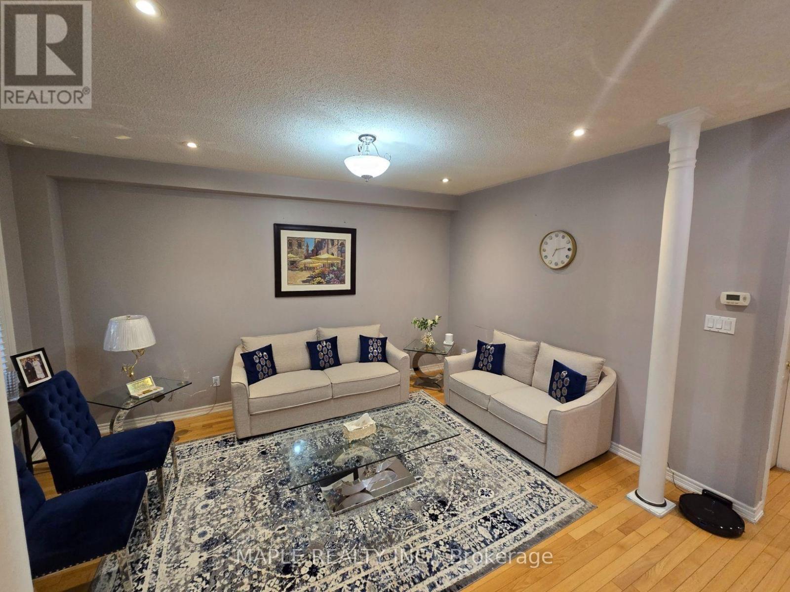 71 Thicket Trail N, Vaughan, Ontario  L4H 1Y1 - Photo 6 - N13806798