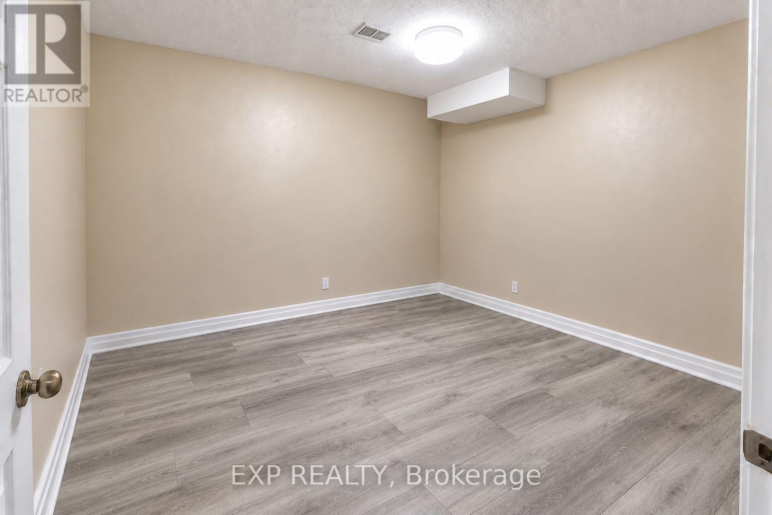 29 Northgate Crescent, Richmond Hill, Ontario  L4B 2K8 - Photo 40 - N13796798