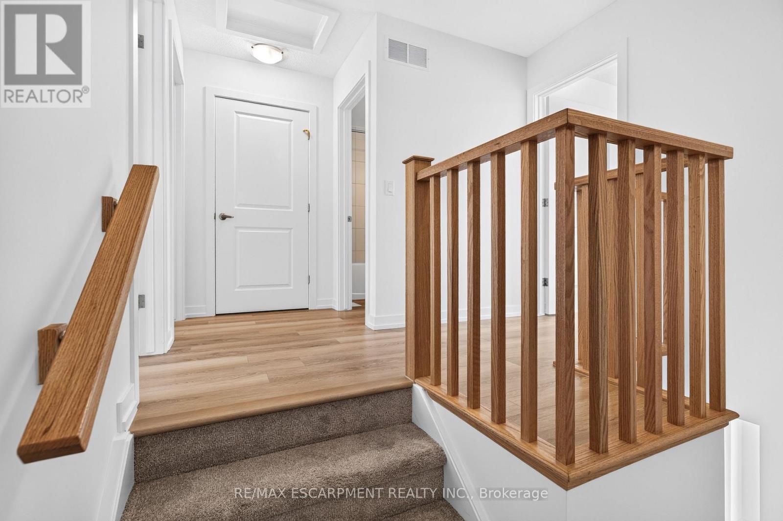 55 Great Falls Boulevard, Hamilton, Ontario  L8B 2A9 - Photo 26 - X13806814