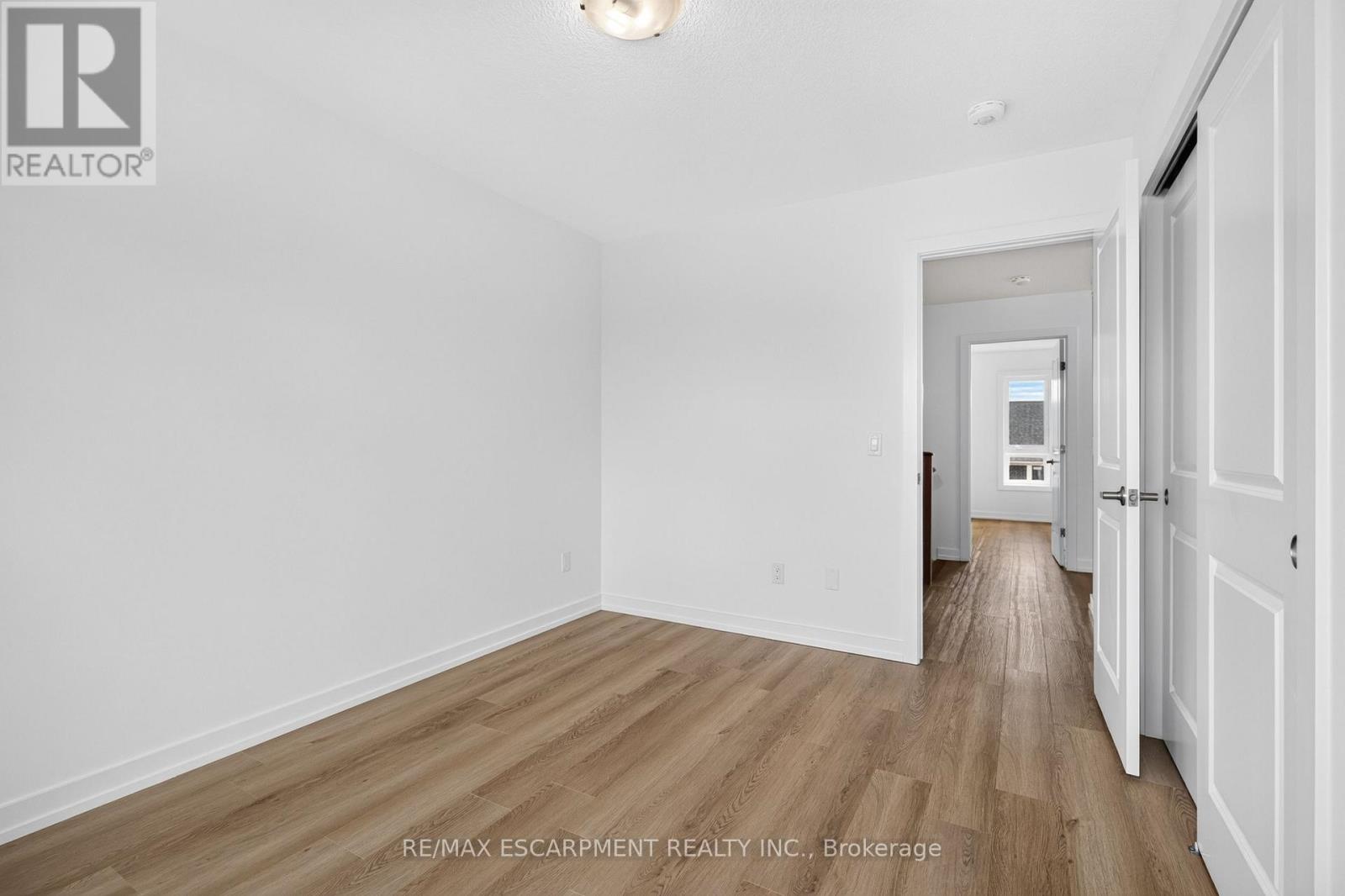 55 Great Falls Boulevard, Hamilton, Ontario  L8B 2A9 - Photo 30 - X13806814
