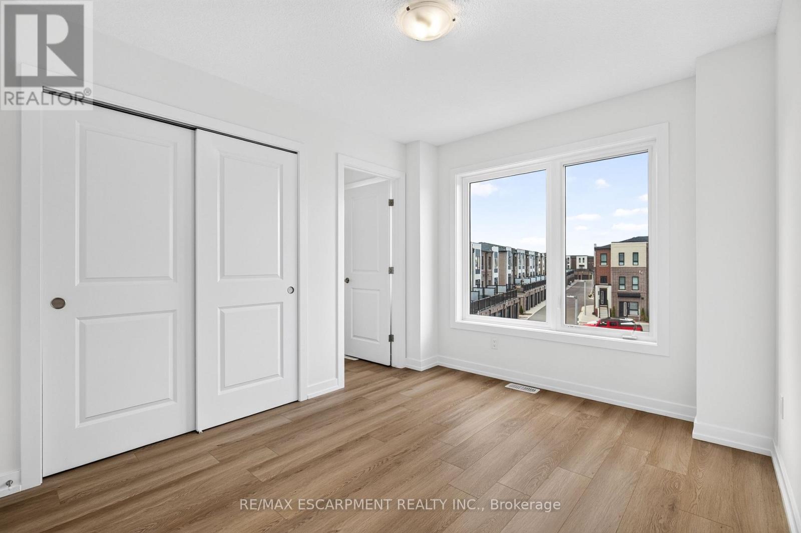 55 Great Falls Boulevard, Hamilton, Ontario  L8B 2A9 - Photo 33 - X13806814