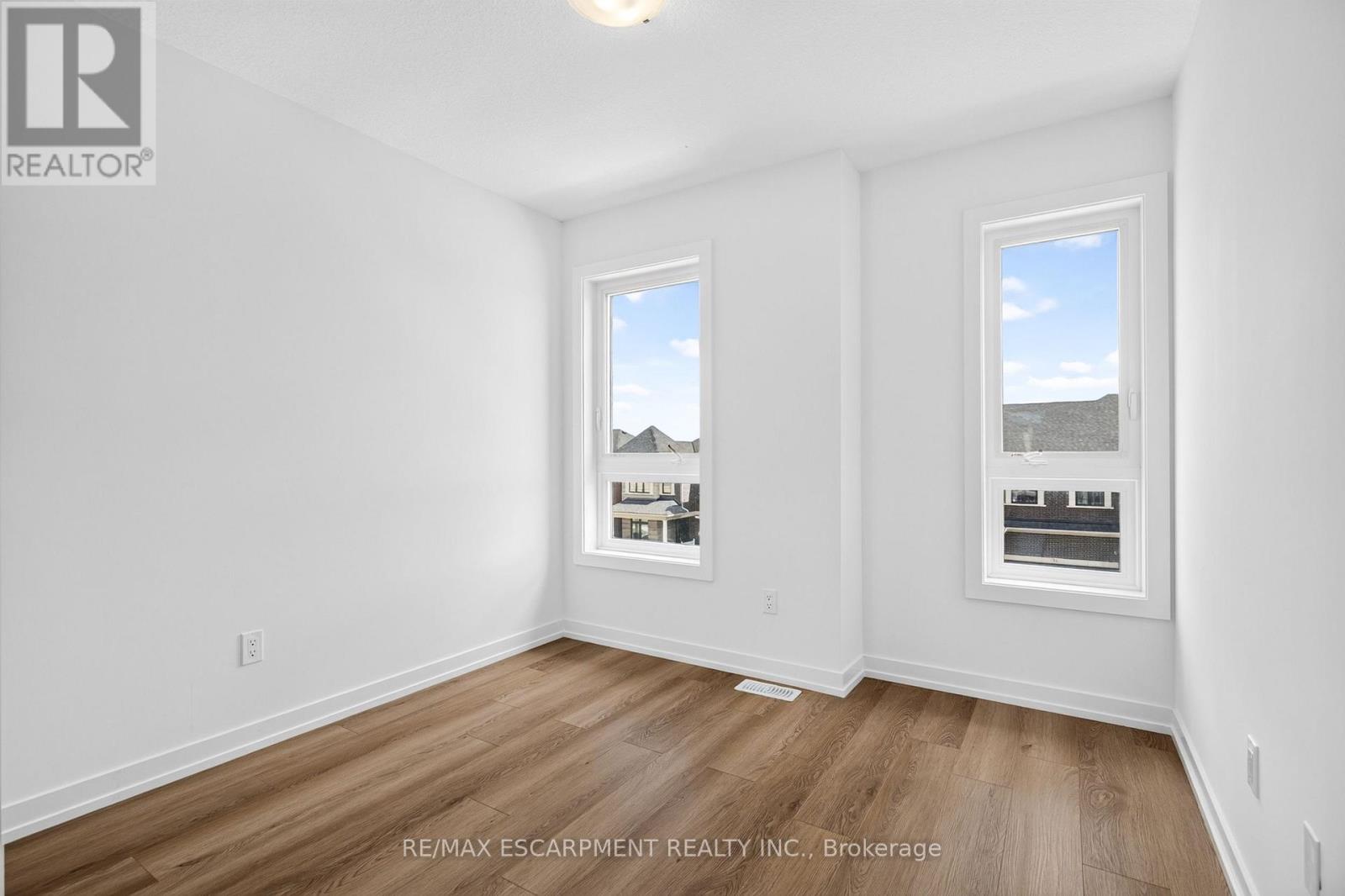 55 Great Falls Boulevard, Hamilton, Ontario  L8B 2A9 - Photo 37 - X13806814