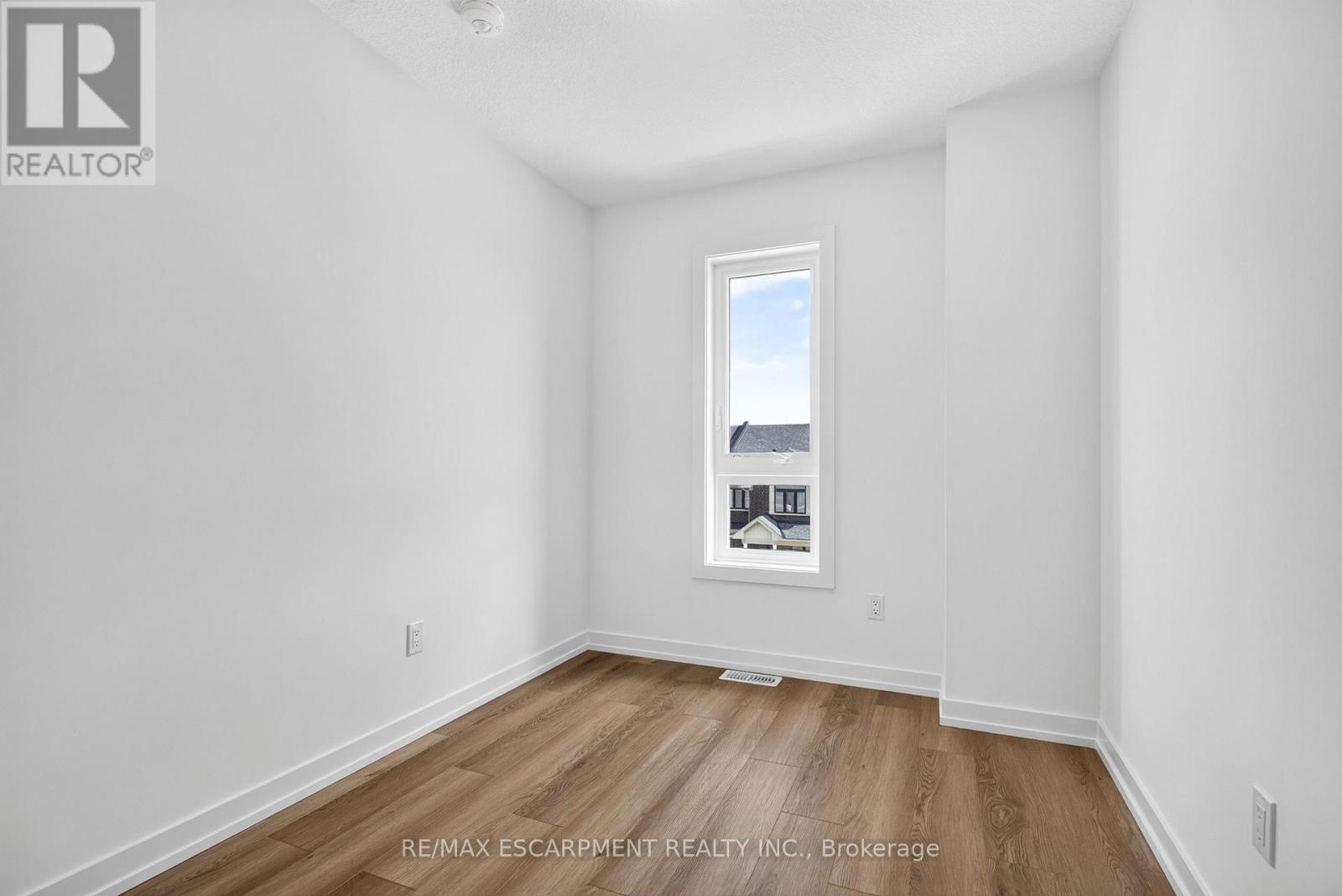 55 Great Falls Boulevard, Hamilton, Ontario  L8B 2A9 - Photo 39 - X13806814
