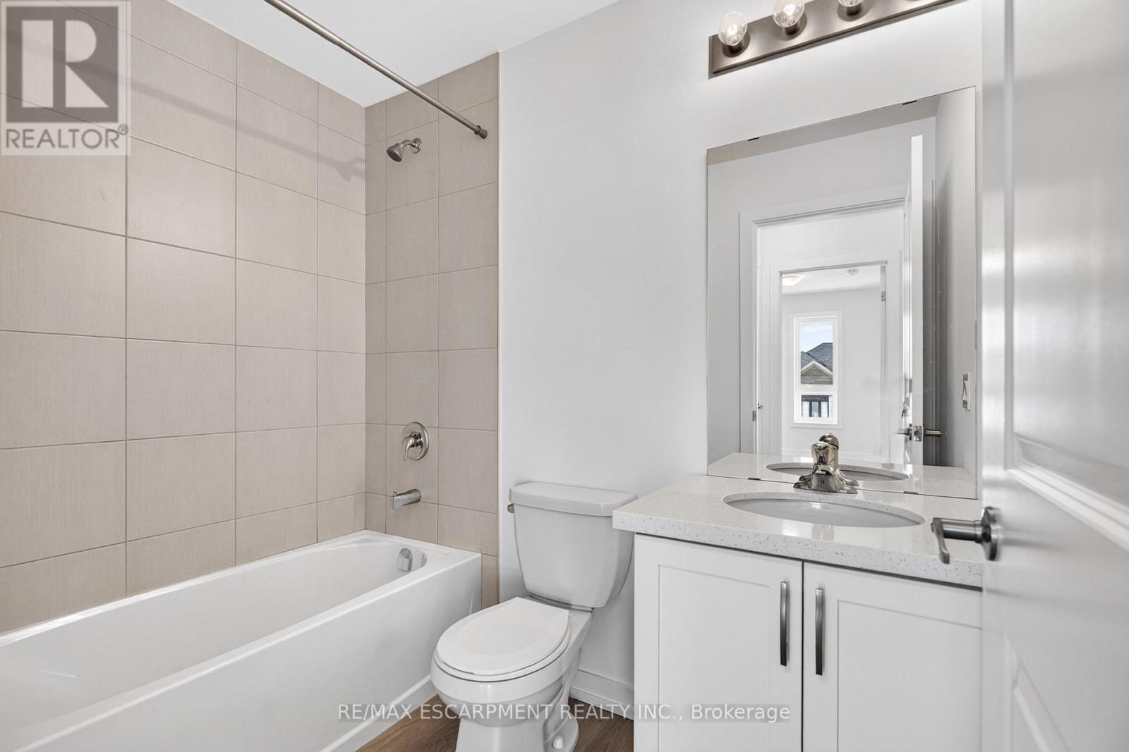 55 Great Falls Boulevard, Hamilton, Ontario  L8B 2A9 - Photo 41 - X13806814