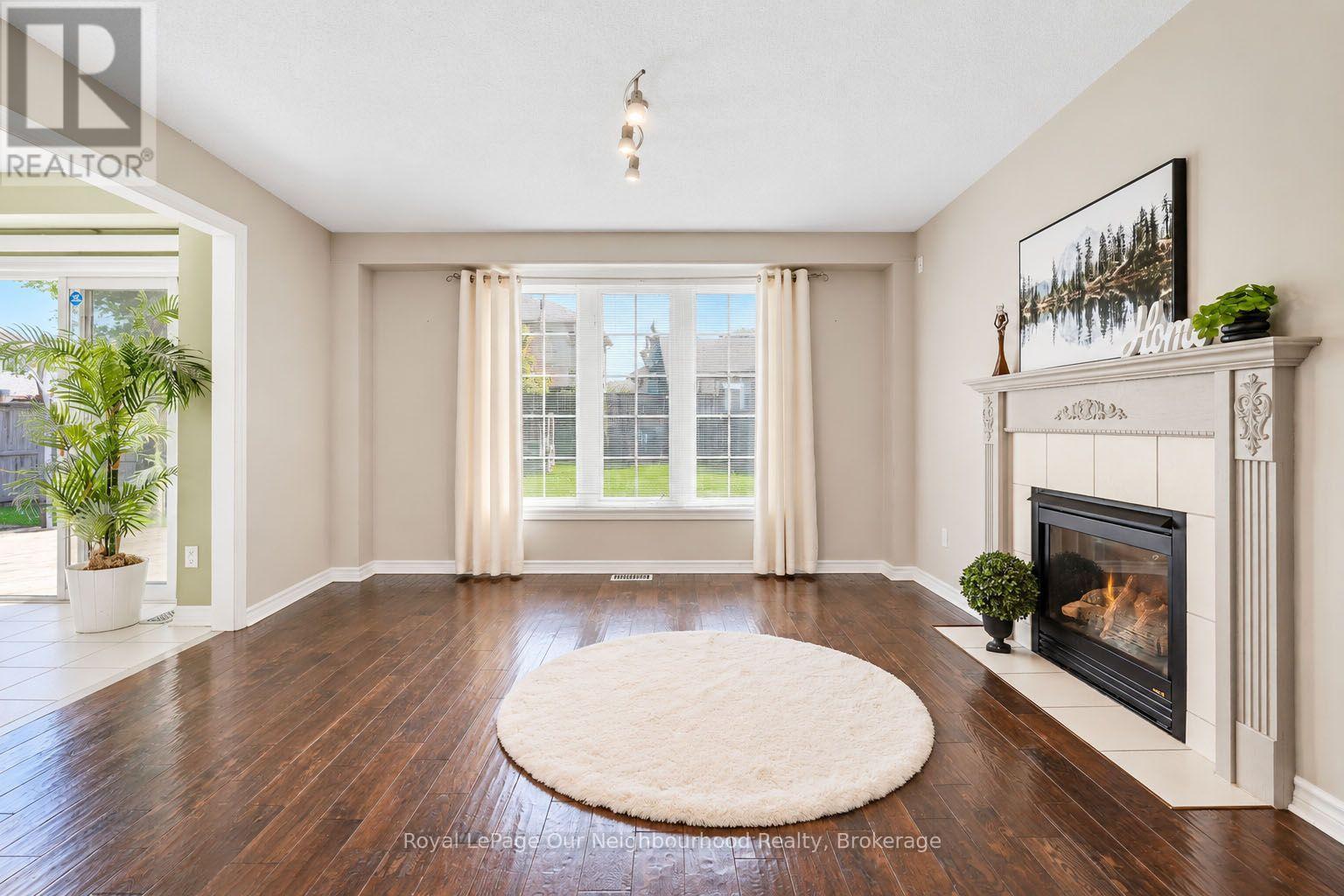 83 Cloughley Drive N, Barrie, Ontario  L4N 9T8 - Photo 16 - S13805216