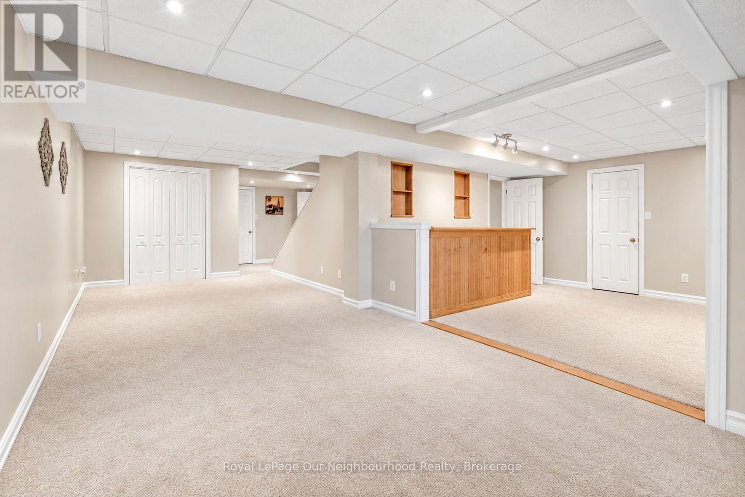 83 Cloughley Drive N, Barrie, Ontario  L4N 9T8 - Photo 38 - S13805216