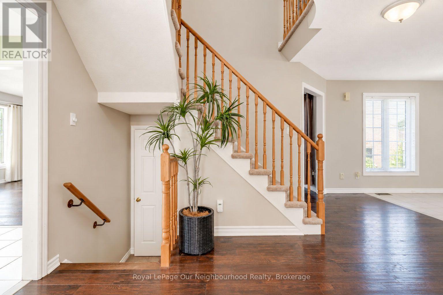 83 Cloughley Drive N, Barrie, Ontario  L4N 9T8 - Photo 33 - S13805216
