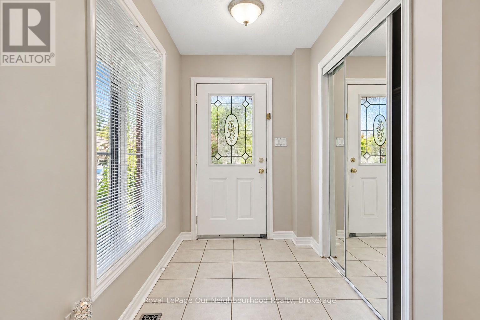 83 Cloughley Drive N, Barrie, Ontario  L4N 9T8 - Photo 6 - S13805216