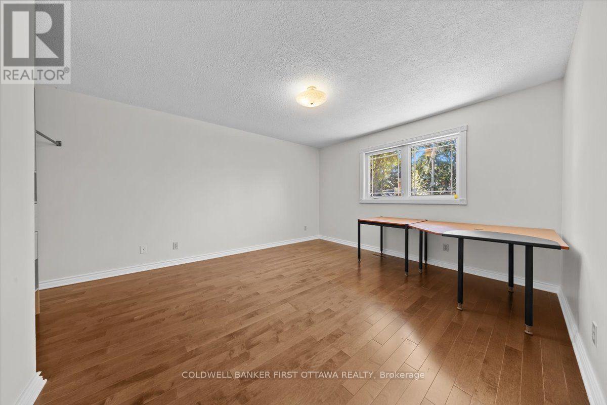 331 Fairmont Avenue, Ottawa, Ontario  K1Y 1Y6 - Photo 35 - X13806824