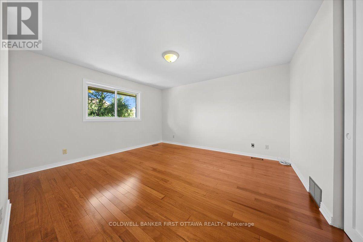 331 Fairmont Avenue, Ottawa, Ontario  K1Y 1Y6 - Photo 37 - X13806824