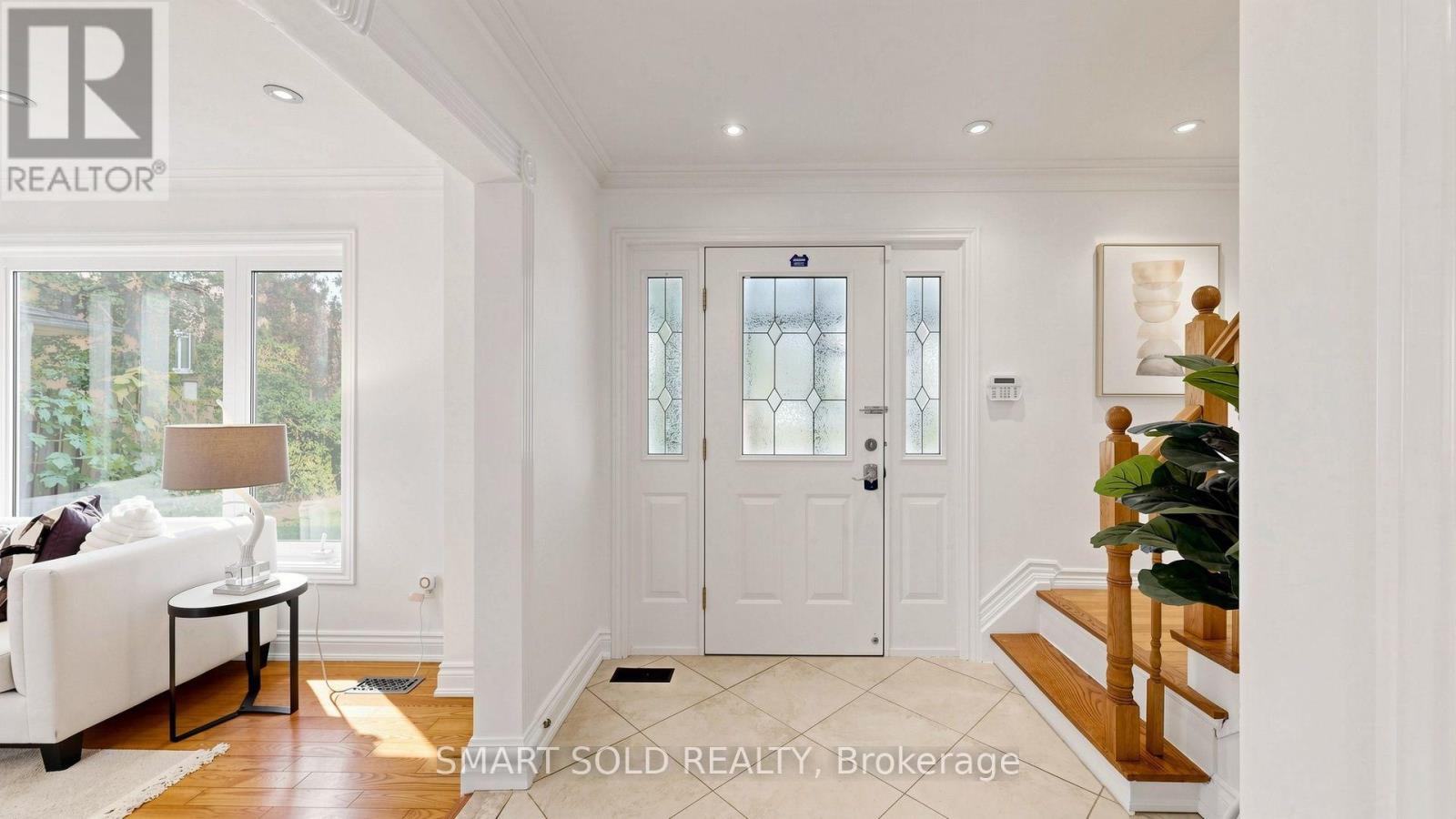 210 Shaughnessy Boulevard, Toronto (Don Valley Village), Ontario  M2J 1K4 - Photo 9 - C13799968