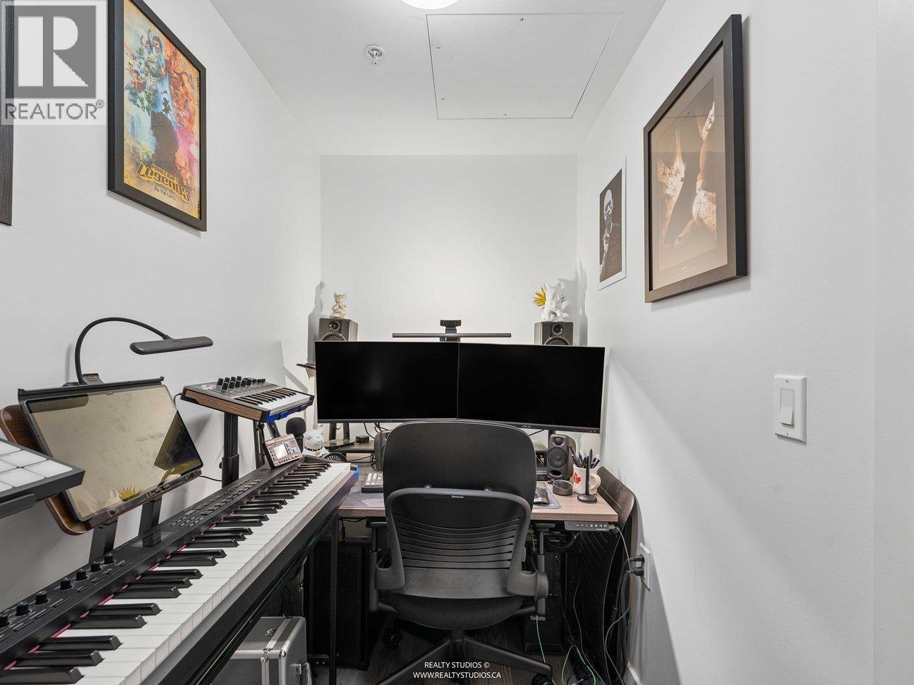 304 1819 W 5th Avenue, Vancouver, British Columbia  V6J 1P5 - Photo 14 - R3162087