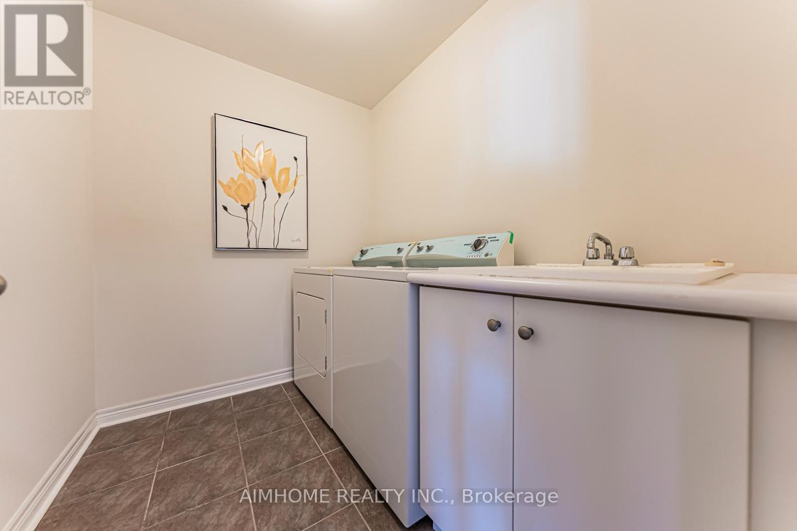 223 Emma Broadbent Court, Newmarket, Ontario  L3X 3K8 - Photo 31 - N13794902