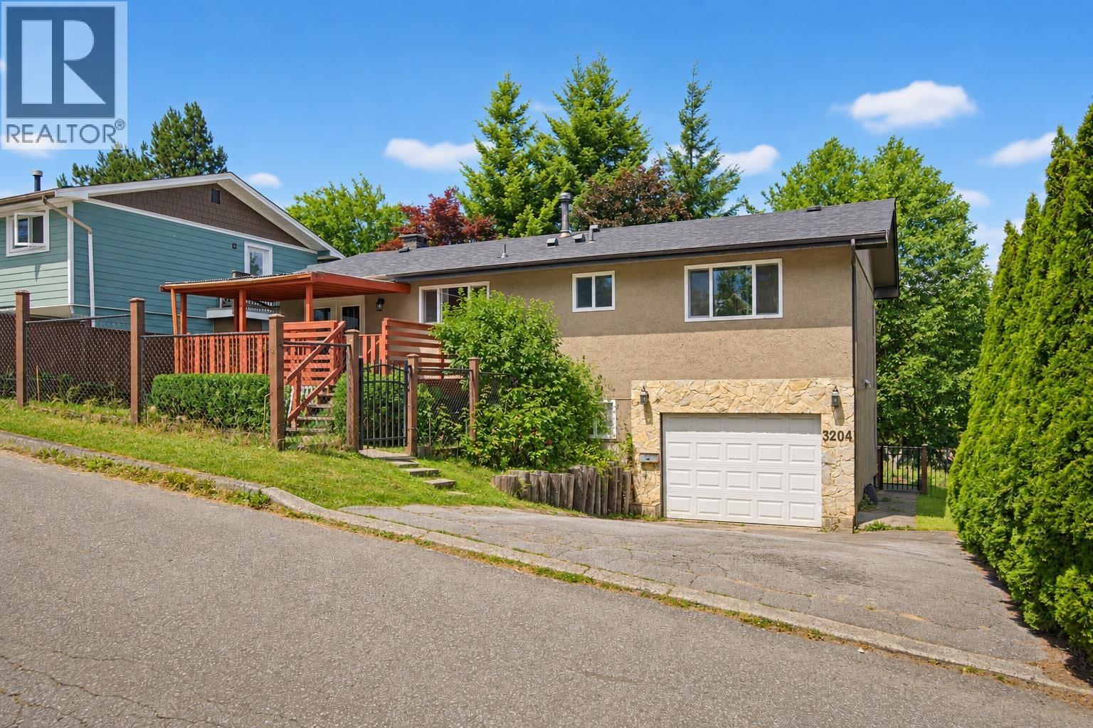 3204 Mariner Way, Coquitlam, British Columbia  V3C 4K7 - Photo 32 - R3148591