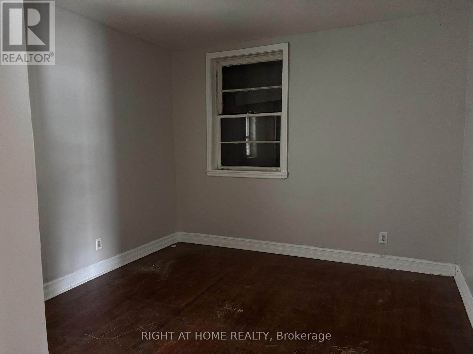 Main Unit 4 - 503 Oakwood Avenue, Toronto, Ontario  M6E 2W9 - Photo 7 - C13805868