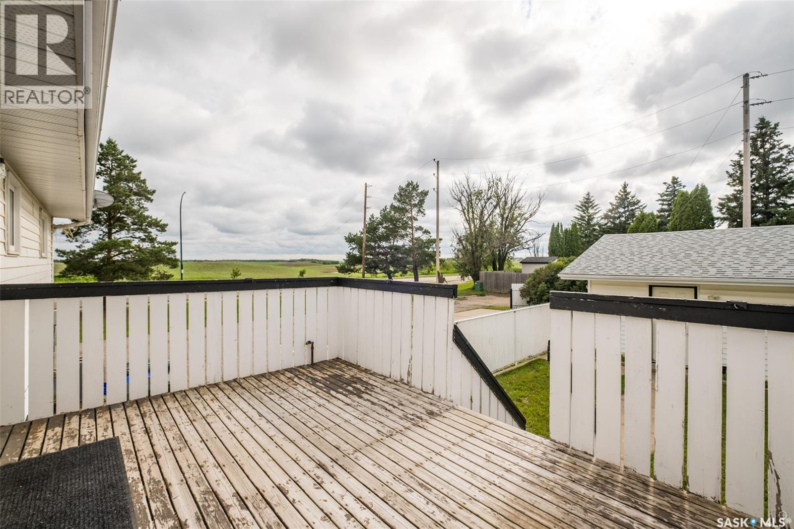 3367 15th Avenue E, Prince Albert, Saskatchewan  S6V 7V3 - Photo 21 - SK035572