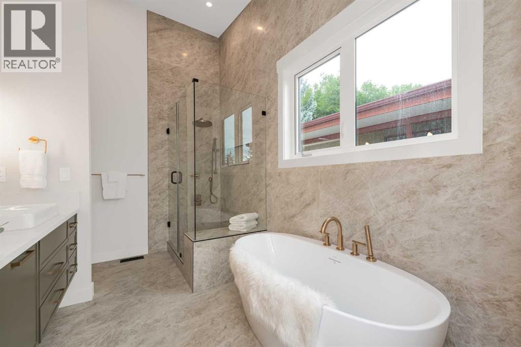 4912 Carney Road NW, Calgary, Alberta  T2L 1E8 - Photo 22 - A2343818