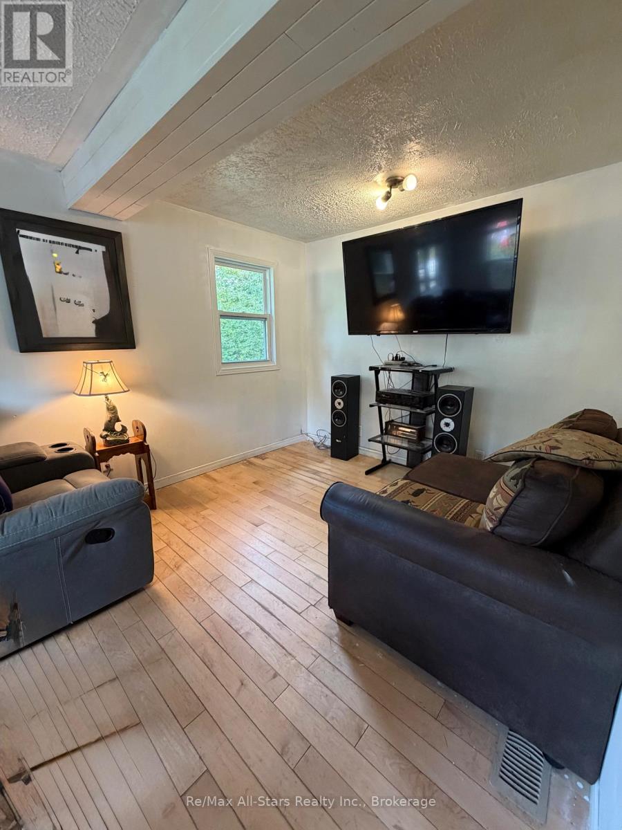2170 Buckslide Road, Algonquin Highlands, Ontario  K0M 2J0 - Photo 5 - X13211230