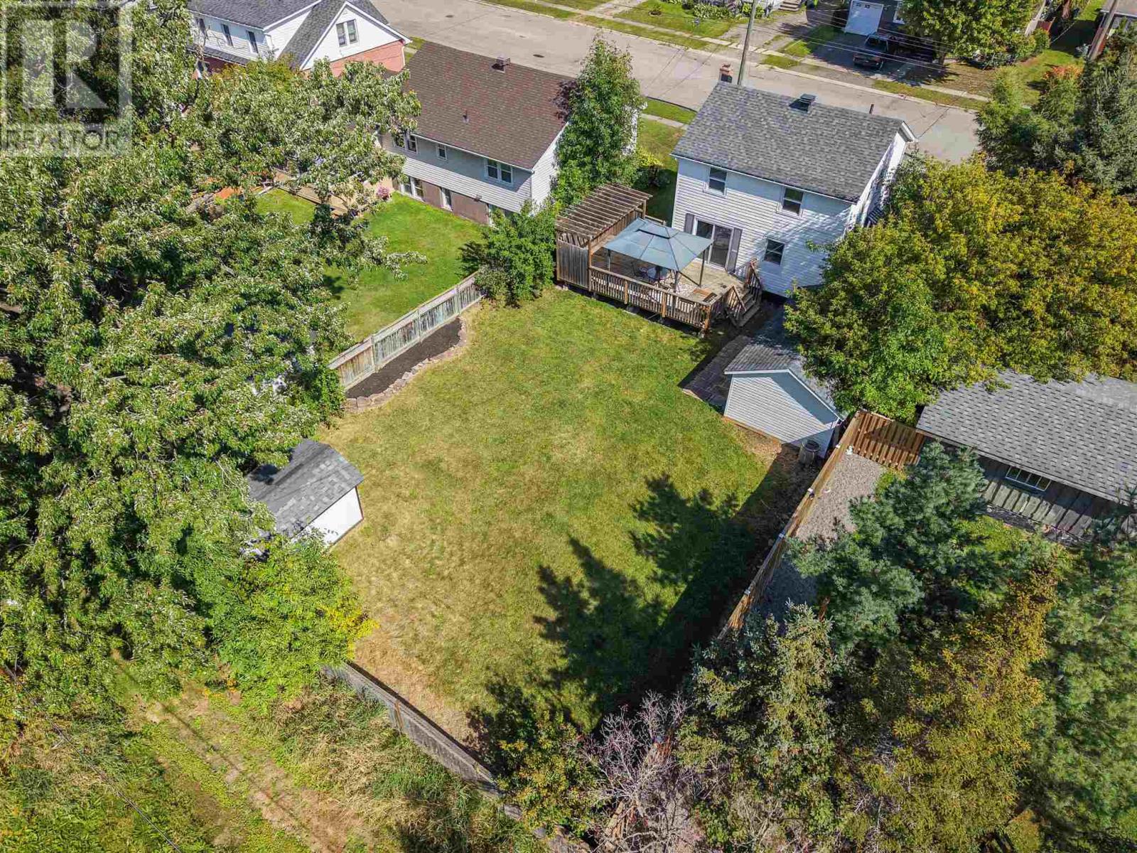 35 Bellevue Ave, Sault Ste. Marie, Ontario  P6B 2V9 - Photo 34 - SM262564