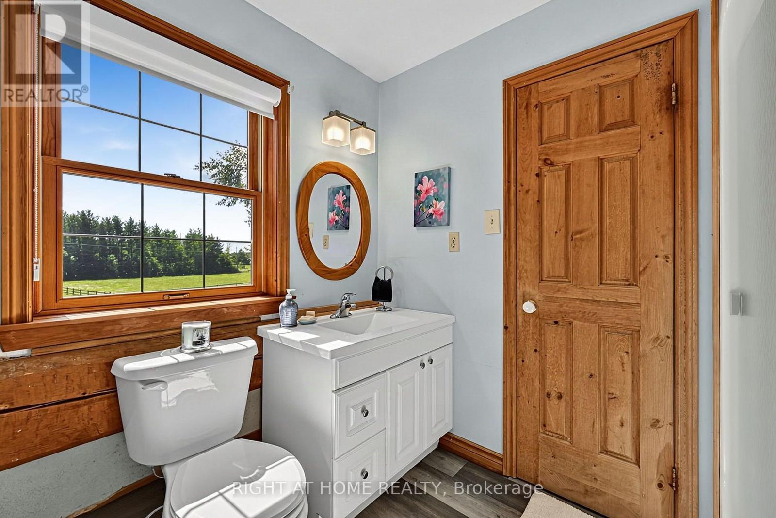 323 First Line S, Oro-Medonte, Ontario  L0L 2L0 - Photo 24 - S13806150