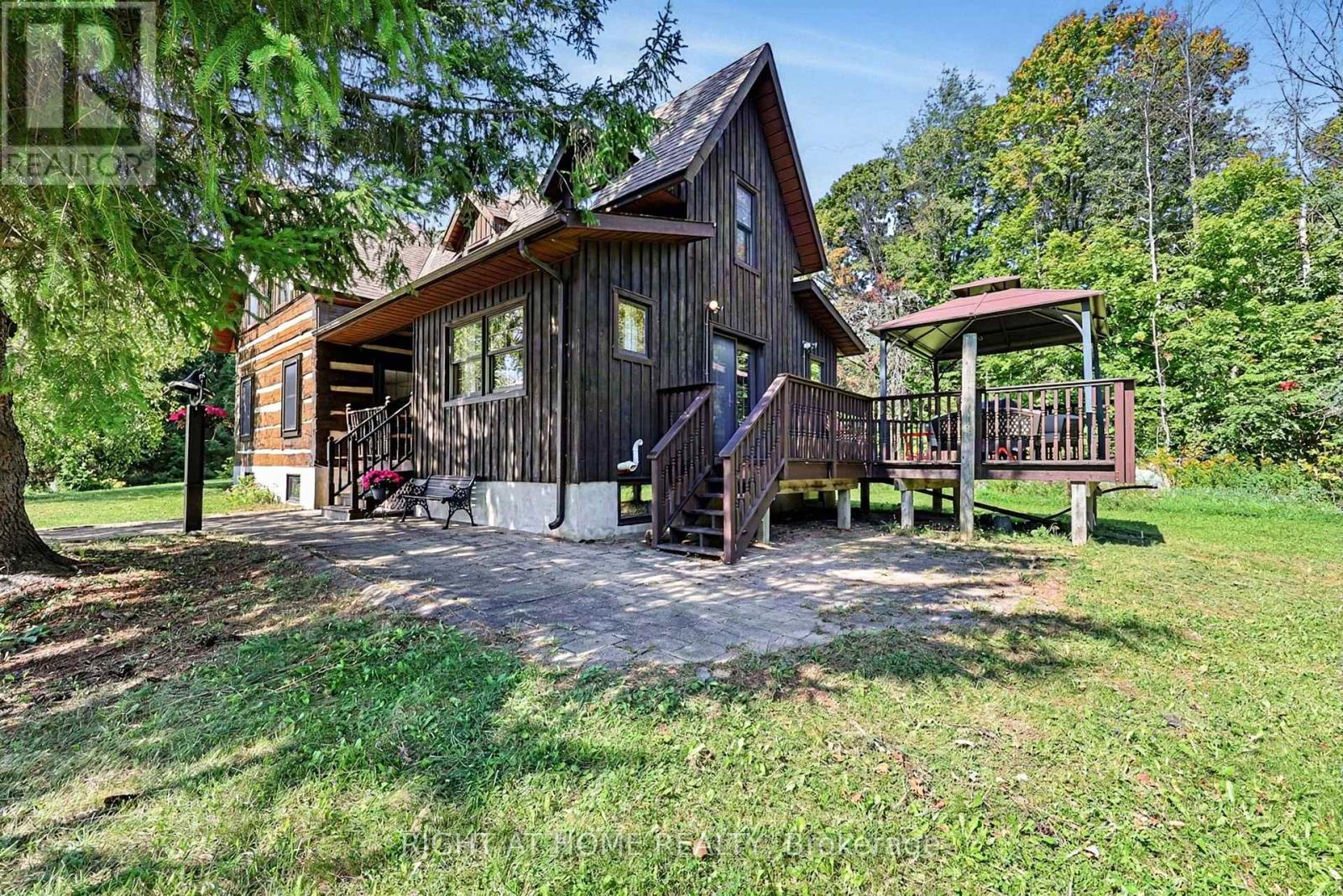 323 First Line S, Oro-Medonte, Ontario  L0L 2L0 - Photo 32 - S13806150