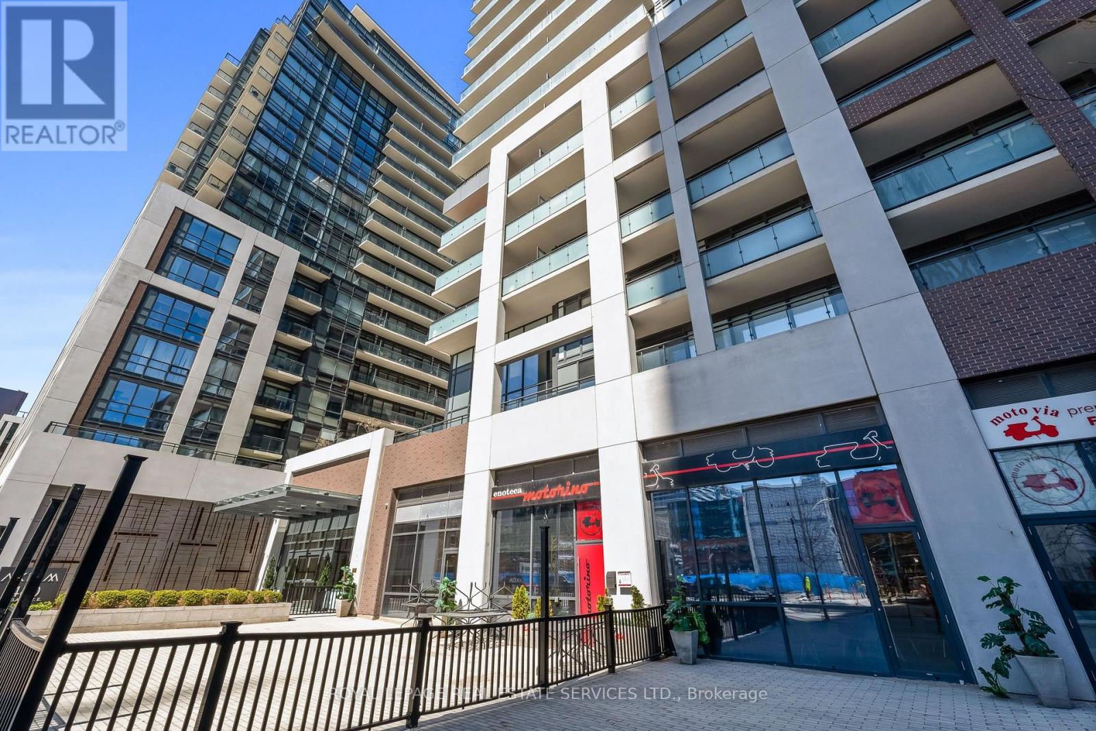 462-464-466-468 Adelaide Street E, Toronto, Ontario  M5A 4L6 - Photo 2 - C13560046