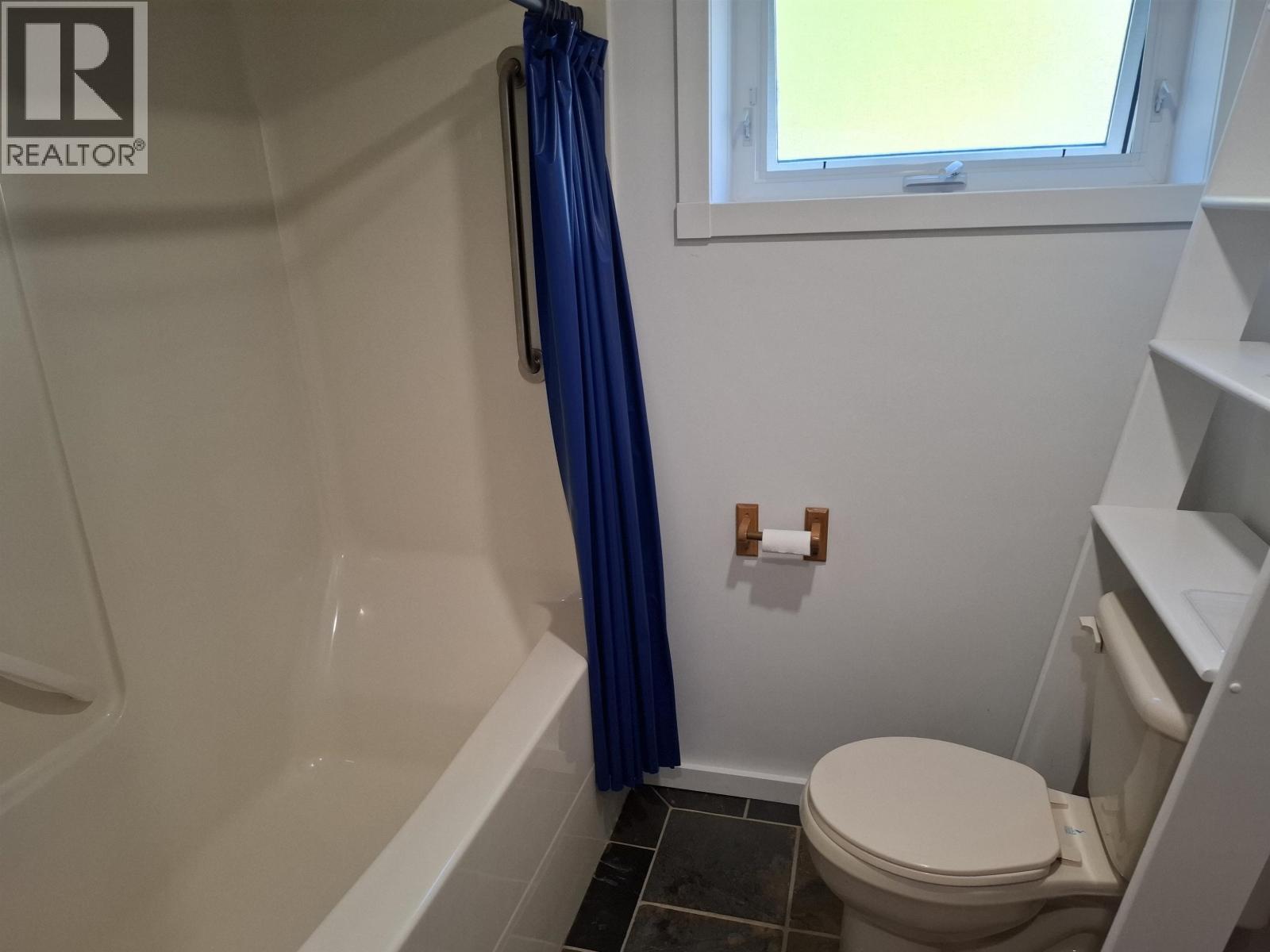13096 Narrows Road, Madeira Park, British Columbia  V0N 2H1 - Photo 30 - R3160699