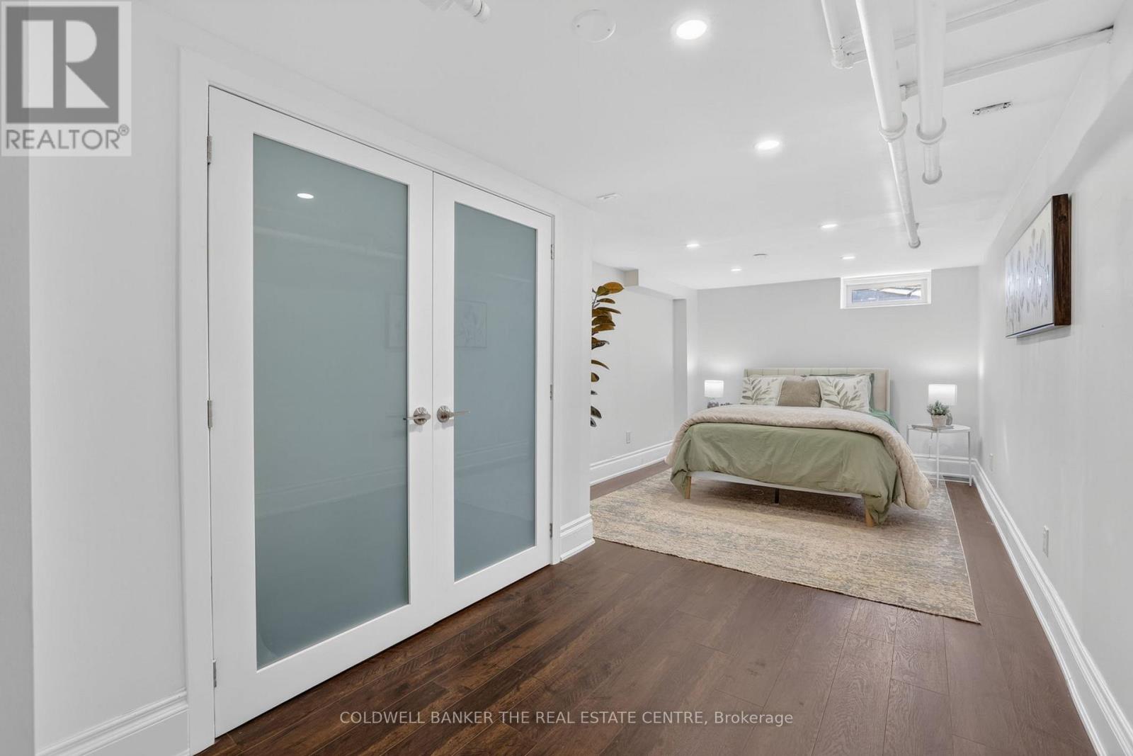 B - 93b Douglas Crescent, Toronto, Ontario M4W 2E6 - Photo 14 - C13435208
