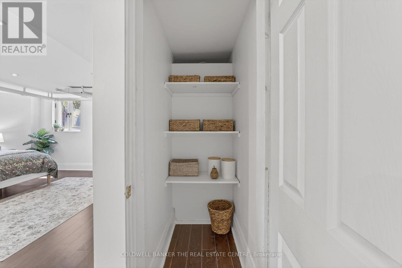 B - 93b Douglas Crescent, Toronto, Ontario M4W 2E6 - Photo 16 - C13435208