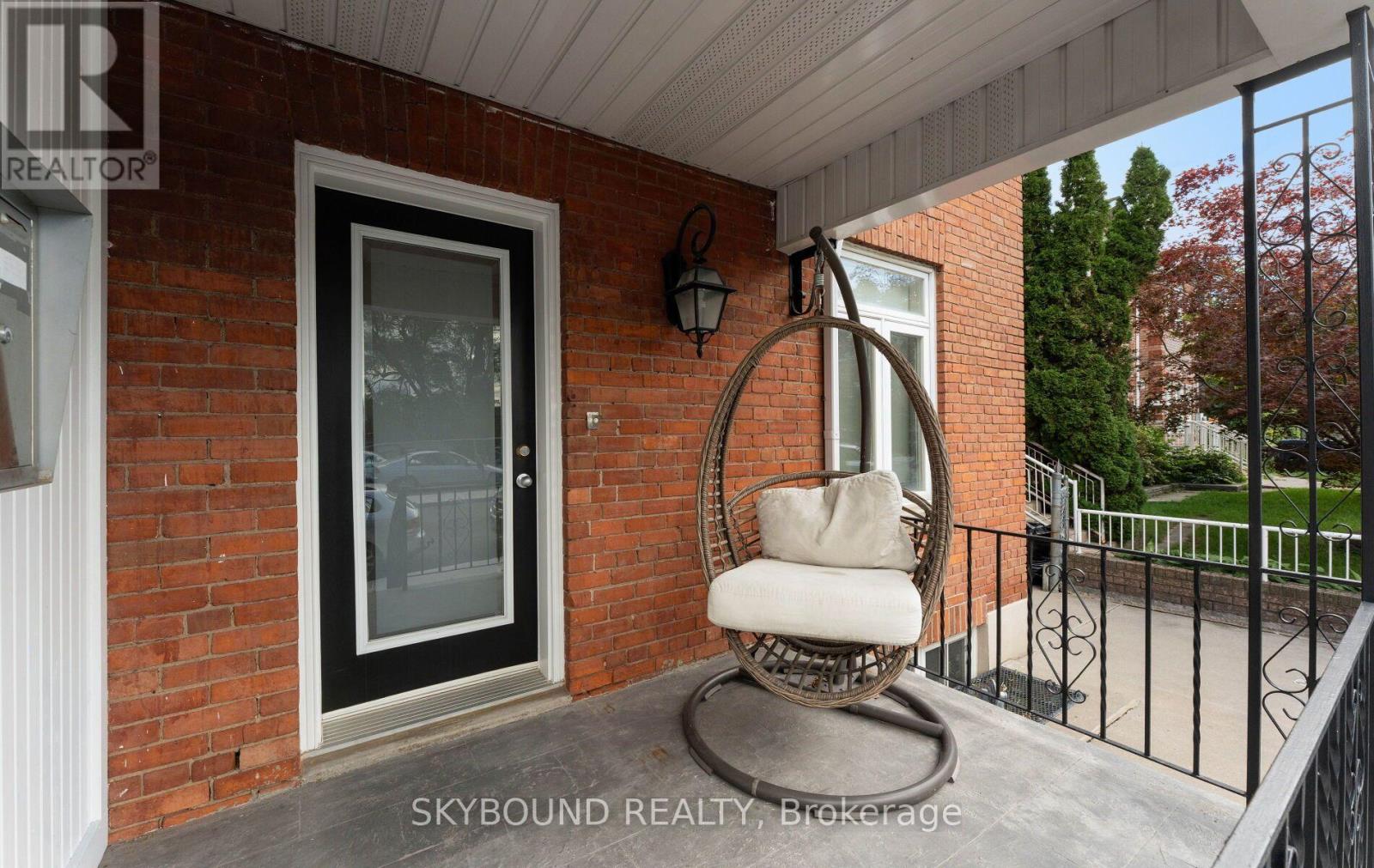 101 Ford Street, Toronto, Ontario  M6N 3A2 - Photo 3 - W13805742