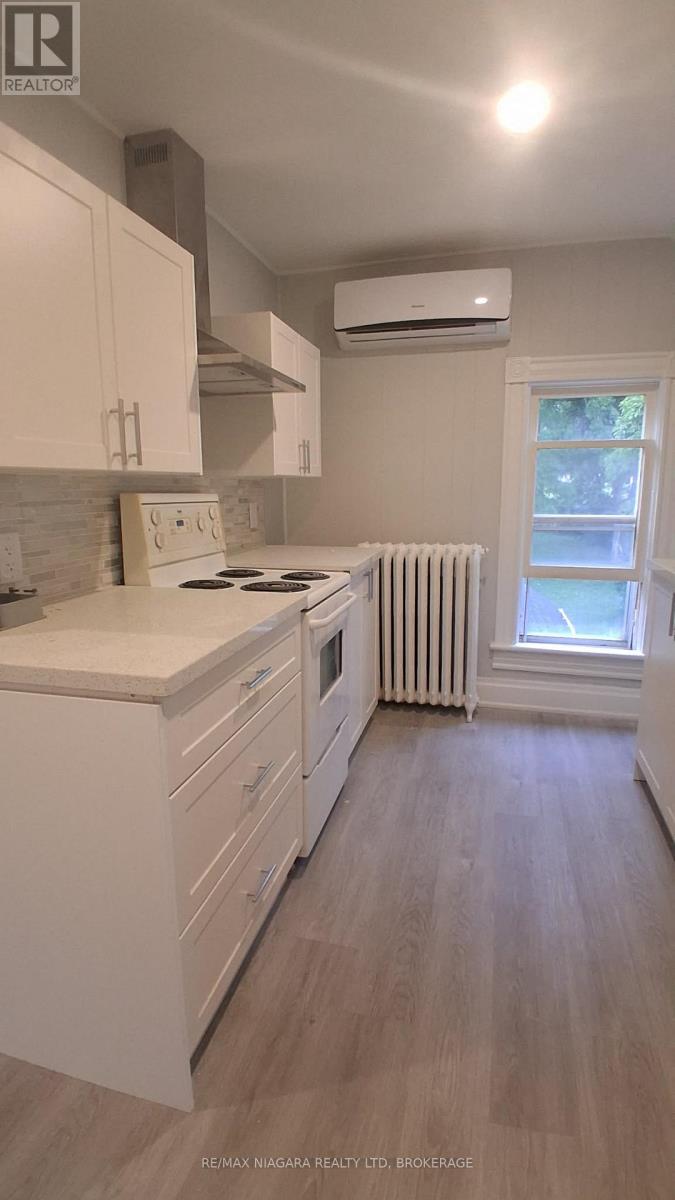 2nd Floor - 6083 Barker Street, Niagara Falls, Ontario  L2G 1Y5 - Photo 6 - X13806904