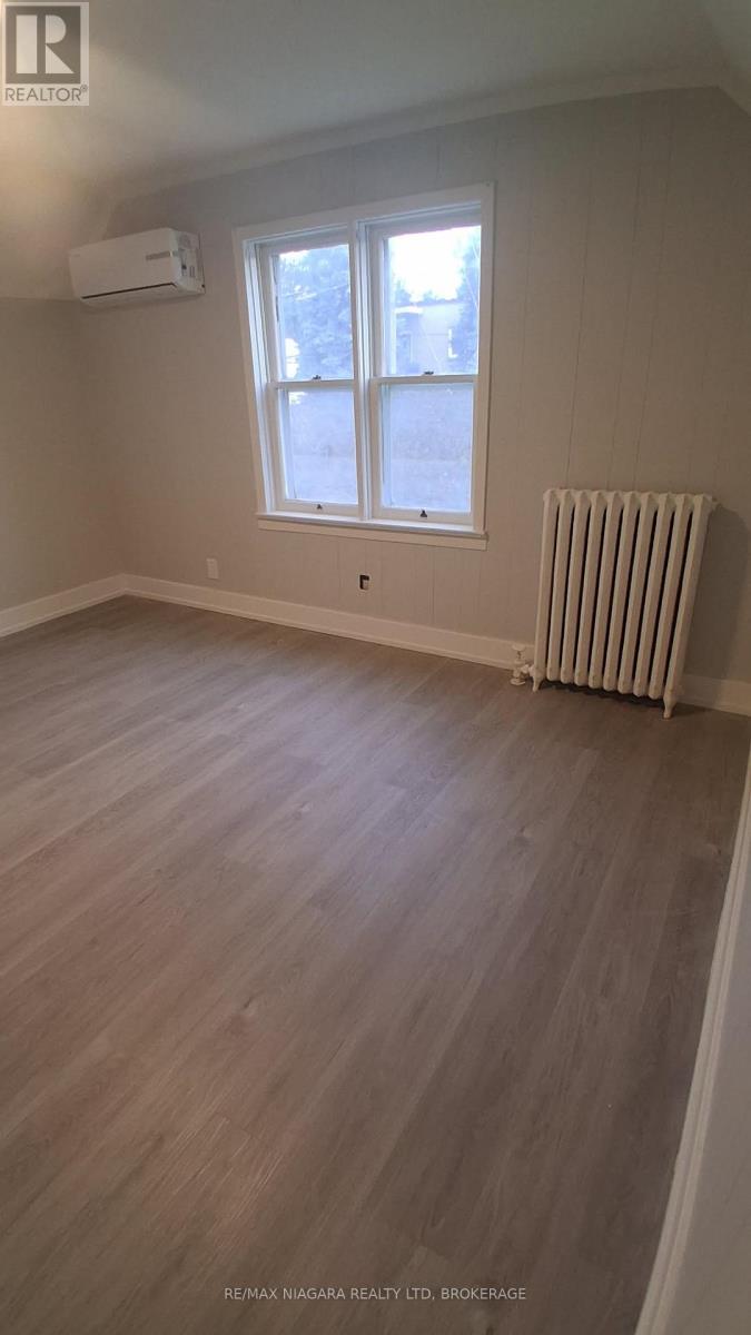 2nd Floor - 6083 Barker Street, Niagara Falls, Ontario  L2G 1Y5 - Photo 9 - X13806904