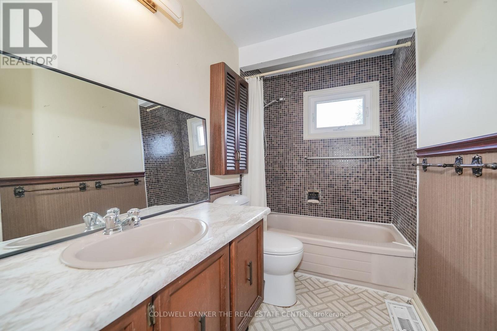 111 Briarscross Boulevard, Toronto, Ontario  M1S 3K6 - Photo 20 - E13806912