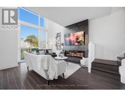 305 - 220 BURNHAMTHORPE ROAD W, Mississauga, Ontario