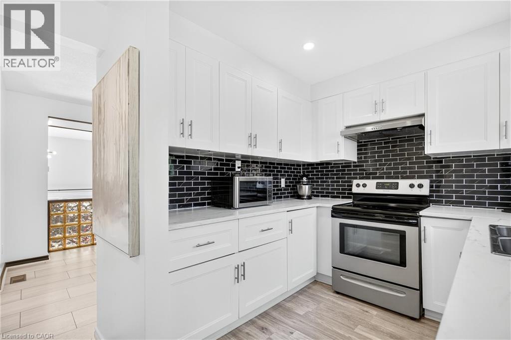 11 Harrisford Street Unit# 70, Hamilton, Ontario  L8K 6L7 - Photo 11 - 40857898