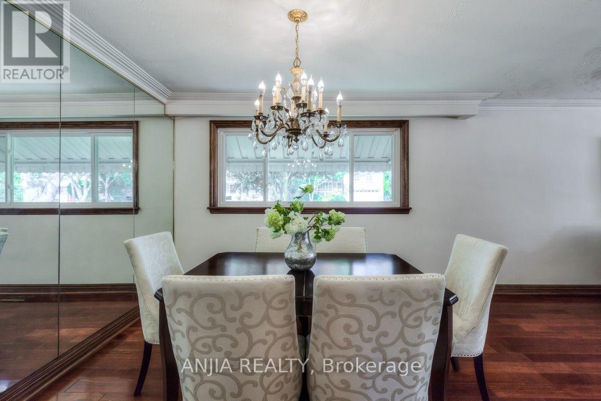 17 Ealing Drive, Toronto, Ontario  M2L 2R4 - Photo 12 - C13806918