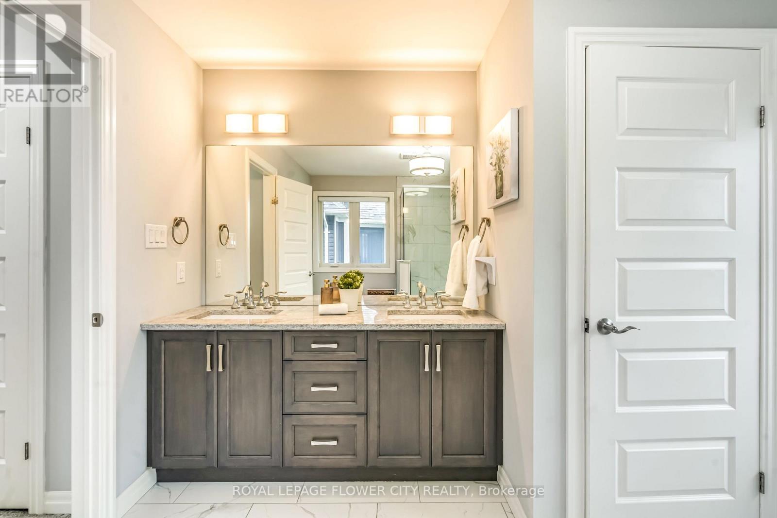 2551 Terry Fox Court, Strathroy-Caradoc, Ontario  N0L 1W0 - Photo 36 - X13782484