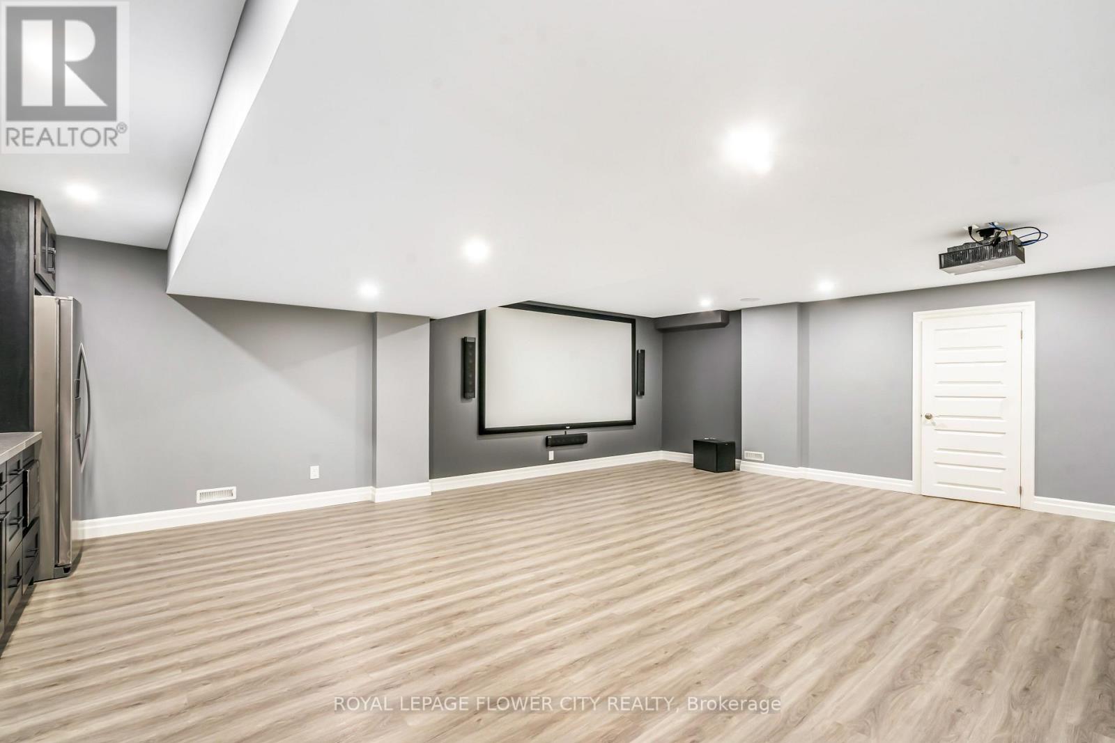 2551 Terry Fox Court, Strathroy-Caradoc, Ontario  N0L 1W0 - Photo 49 - X13782484