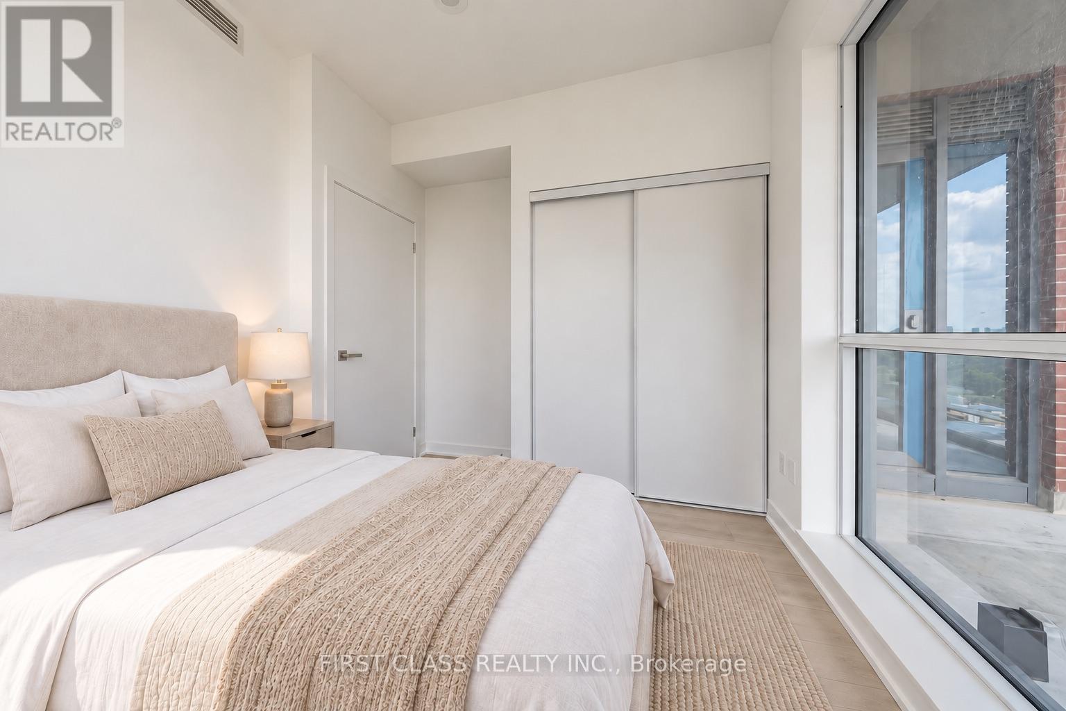 1218 - 31 Tippett Road, Toronto, Ontario  M3H 0C8 - Photo 9 - C13770174