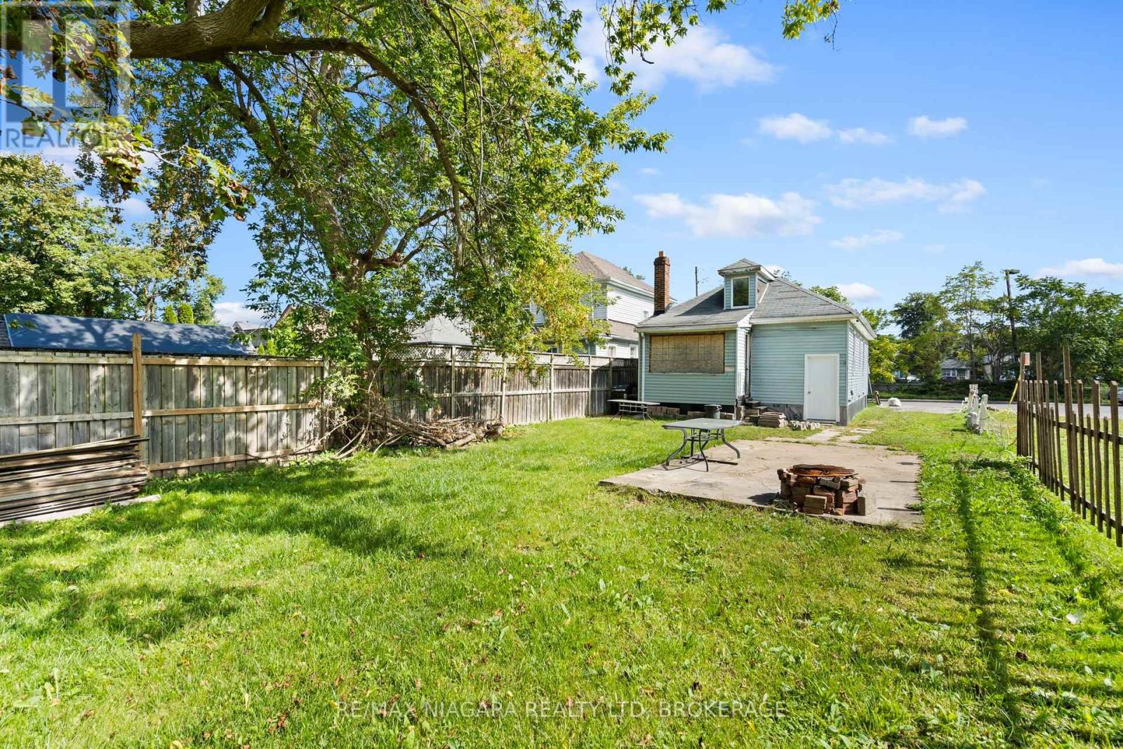 (Main Level) - 9 Prince Street, St. Catharines, Ontario  L2R 3X6 - Photo 11 - X13806942