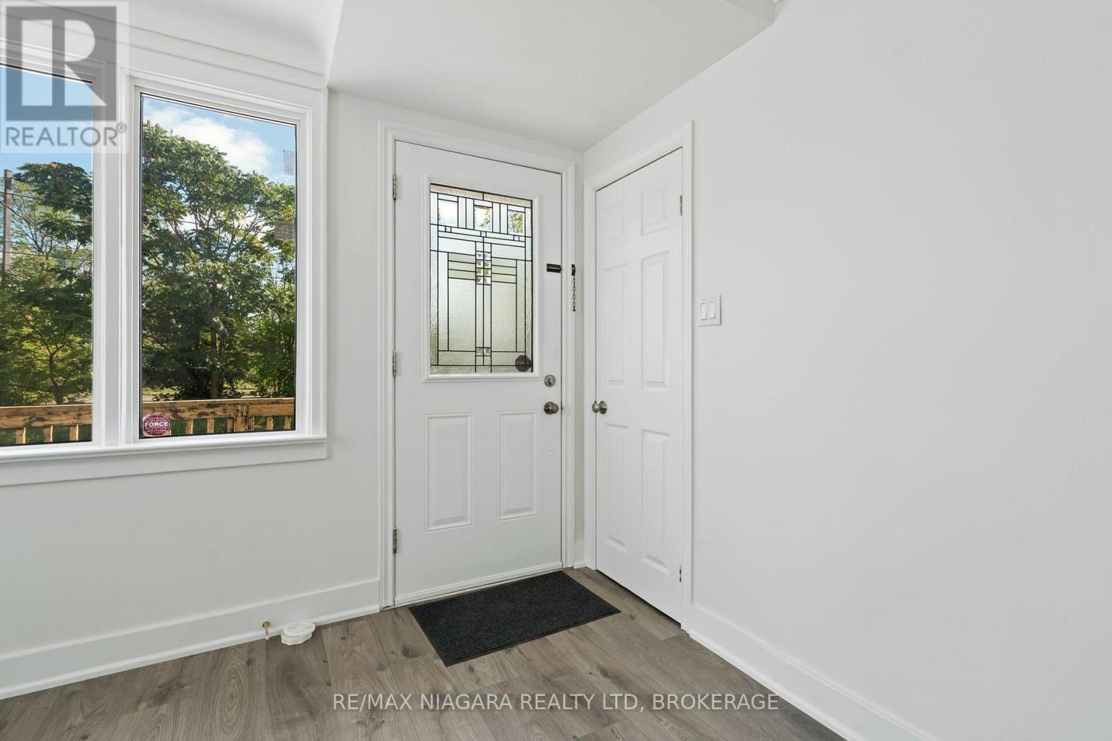 (Main Level) - 9 Prince Street, St. Catharines, Ontario  L2R 3X6 - Photo 3 - X13806942