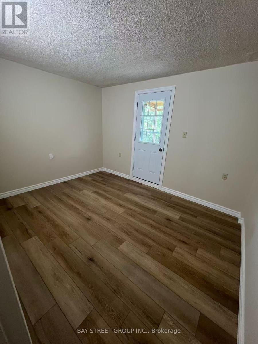 Ground Floor - 118 Hildenboro Square, Toronto, Ontario  M1W 1Y3 - Photo 6 - E13806934