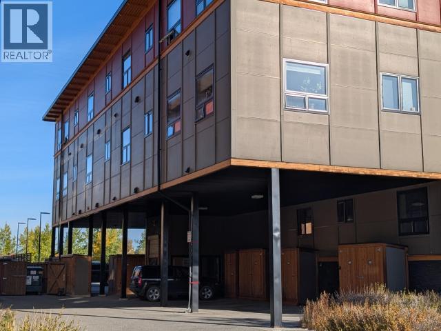 305-602 Main Street, Whitehorse, Yukon  Y1A 2C1 - Photo 3 - 17716