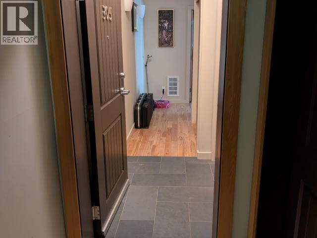 305-602 Main Street, Whitehorse, Yukon  Y1A 2C1 - Photo 4 - 17716